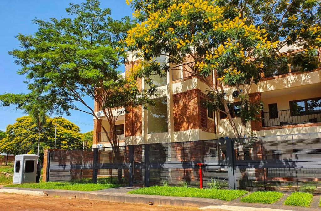 Aparthotel Los Laureles - Paraguay