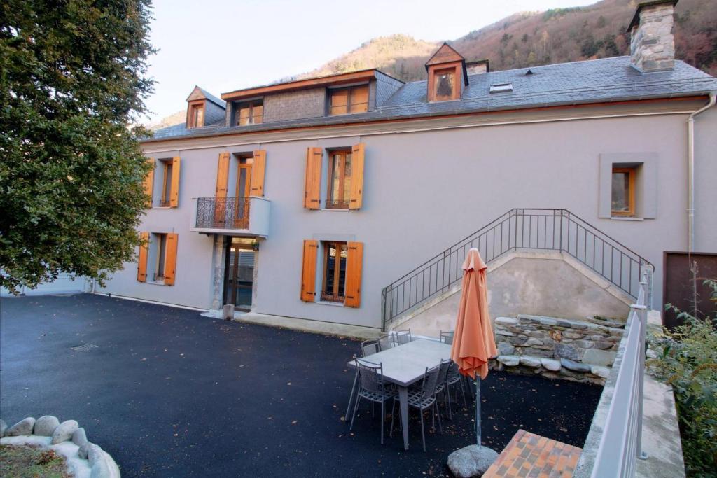 Maison De 4 Chambres Avec Jardin Clos Et Wifi A Cauterets A 2 Km Des Pistes - Hautes-Pyrénées