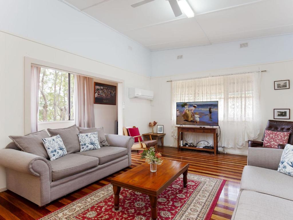 Daves Place Holiday House With Wi Fi Aircon And Boat Parking - Shoal Bay