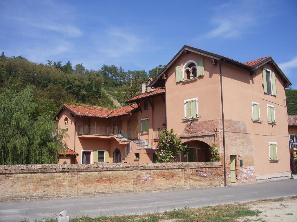 Guest House I Vicini Di Cesare - Provincia di Asti