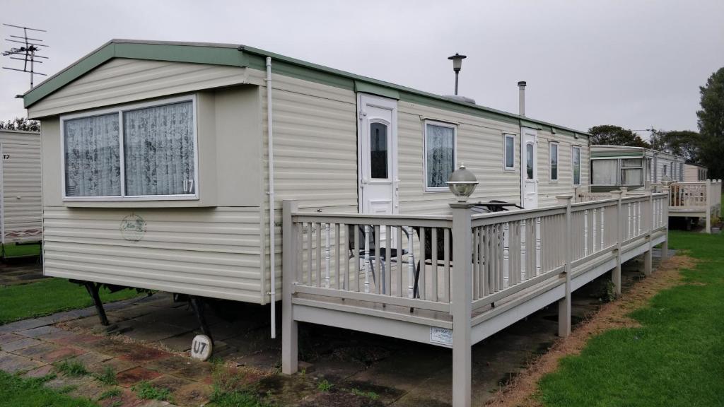 8 Berth On Northshore (The Cottage) - Lincolnshire