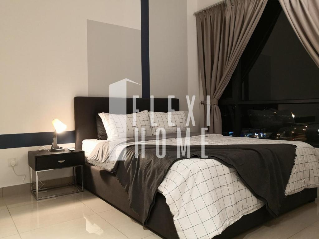 "1-6 Guests" Eclipse Cyberjaya, Designed and Quiet Family Home by Flexihome - Cyberjaya