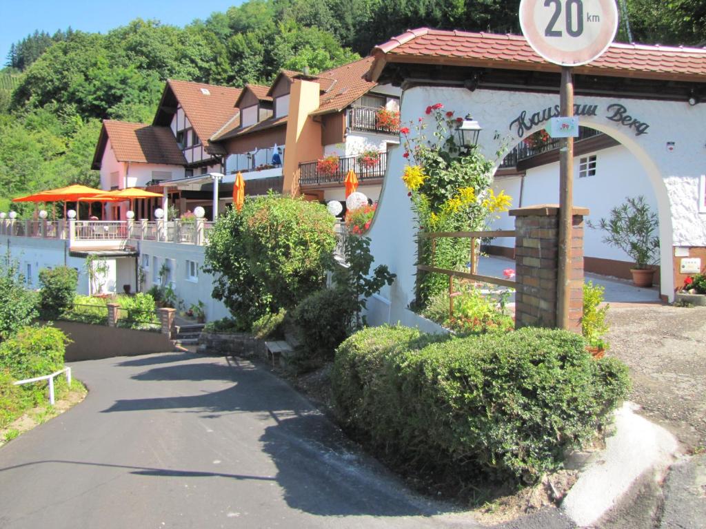Hotel Haus Am Berg - Seebach