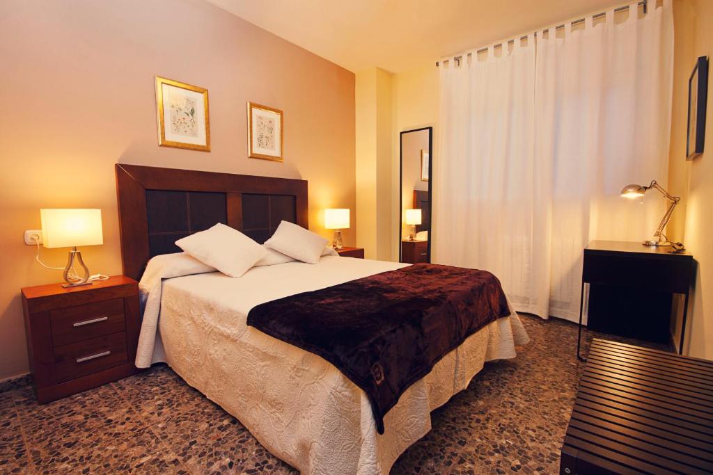 Apartamentos Turísticos Ceres - Merida, Espagne