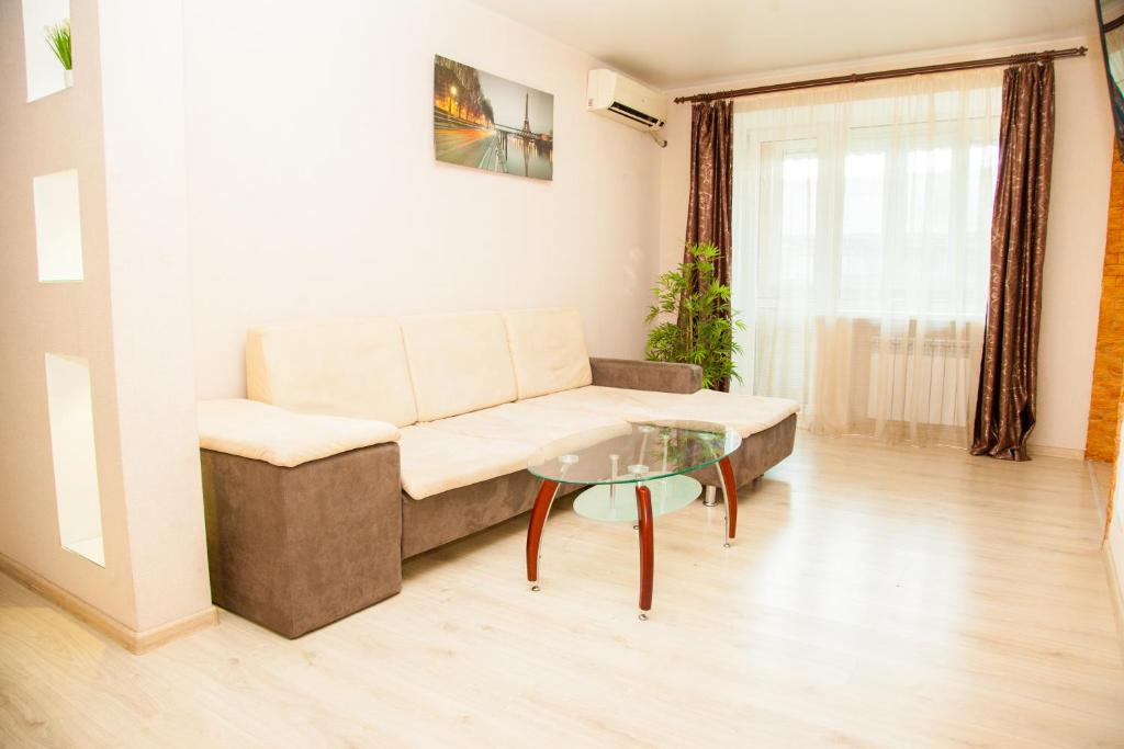 2rooms Luxury Apartment On Gagarina Near Intourist Hotel - Zaporizhia