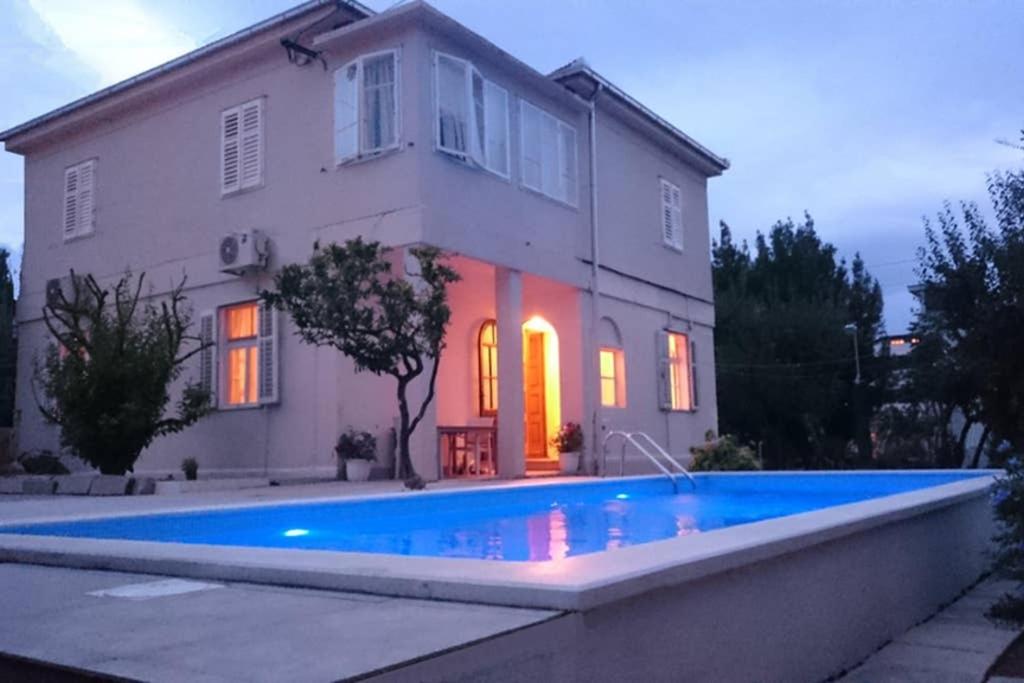 Wellness-sport Oasis With Heated Pool -Park Forest - Split