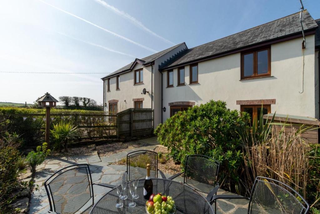 TRANQUIL LOCATION just minutes from Padstow - Padstow