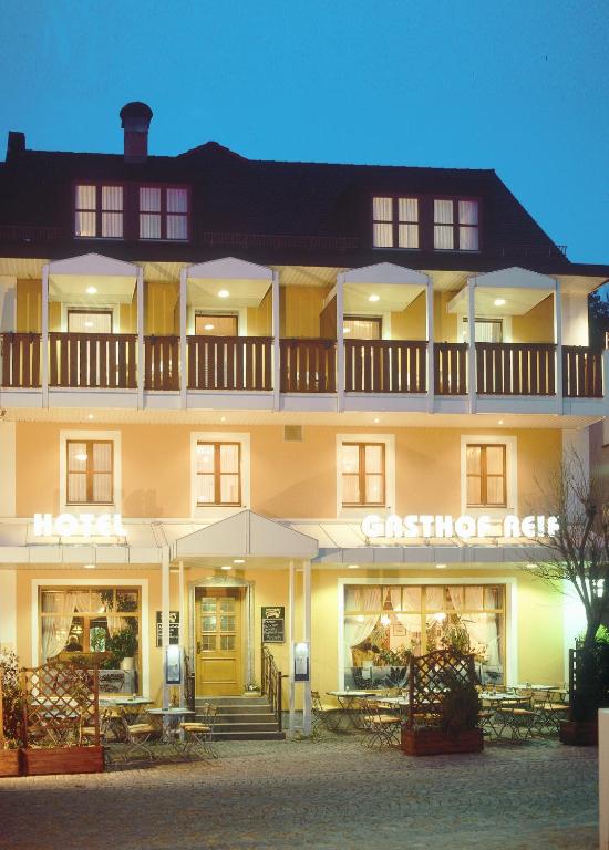Gasthof Hotel Reif - Sulzbach-Rosenberg