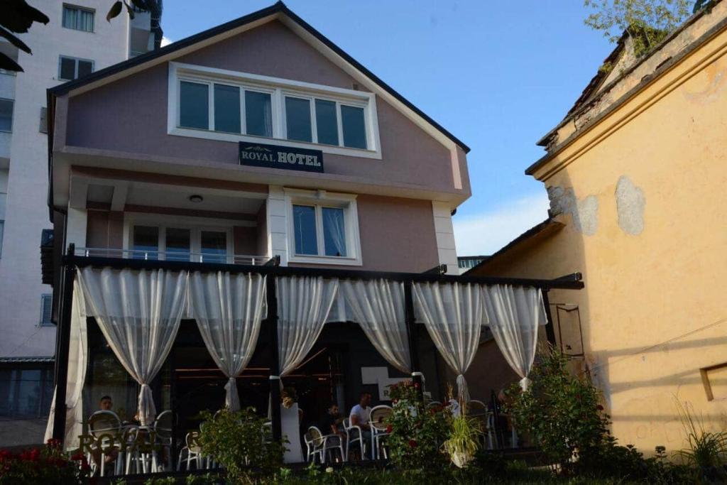 Royal Hotel Peshkopi Albania - Debre