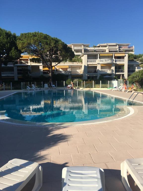 French Riviera Deluxe Near Nice Airport - Biot