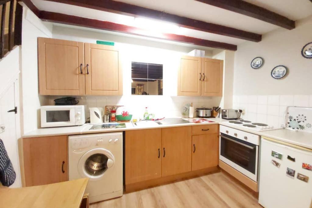 Self Catering Cottage - Harlech
