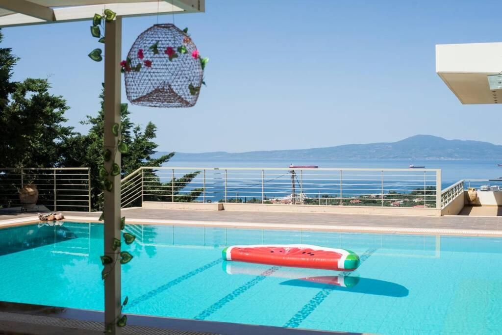 Modern Luxury Villa With Pool, Just 5min To Sea - Kalamata