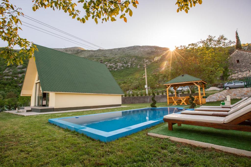 Cozy House Ostrog - Montenegro
