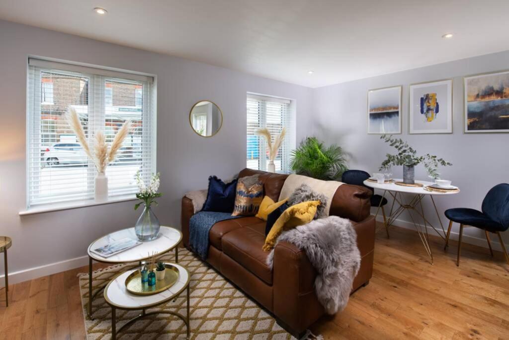 Stylish Luxe Apartment In Arundel - Littlehampton