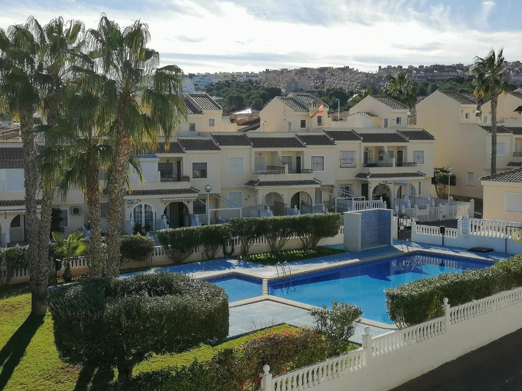 Entire Townhouse With Pool & 5 Min Away From Beach - Aéroport d'Alicante (ALC)