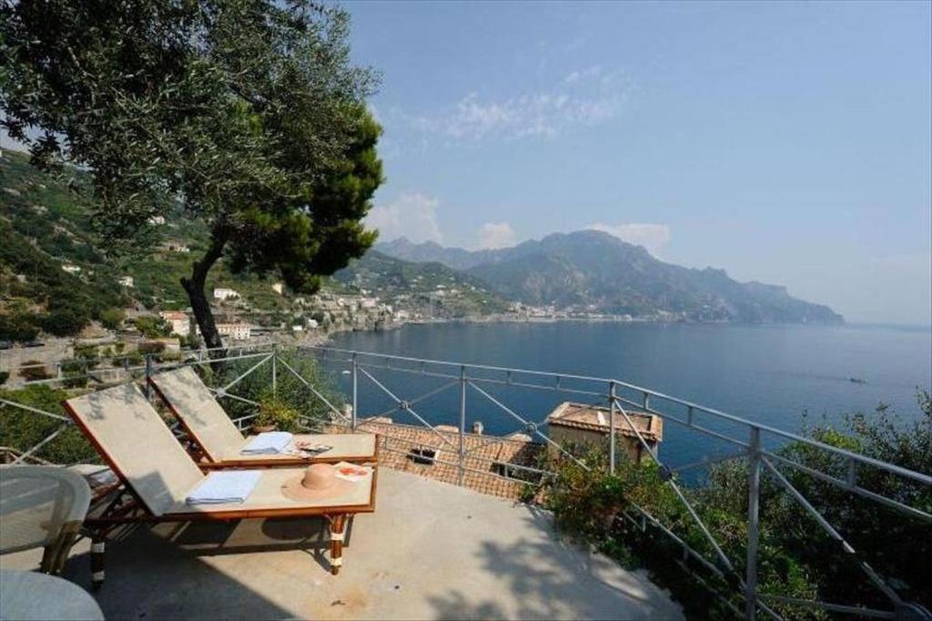 Villa Oliver - Breathtaking Small Pool 14 Sqm Hydromassage On The Rock - Amalfi Coast - Minori