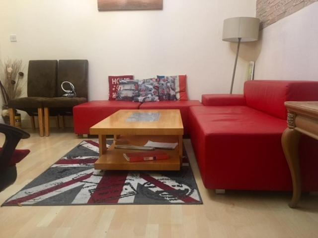 House For 10-11. Close To City And Excel. Free Parking. - Custom House, London