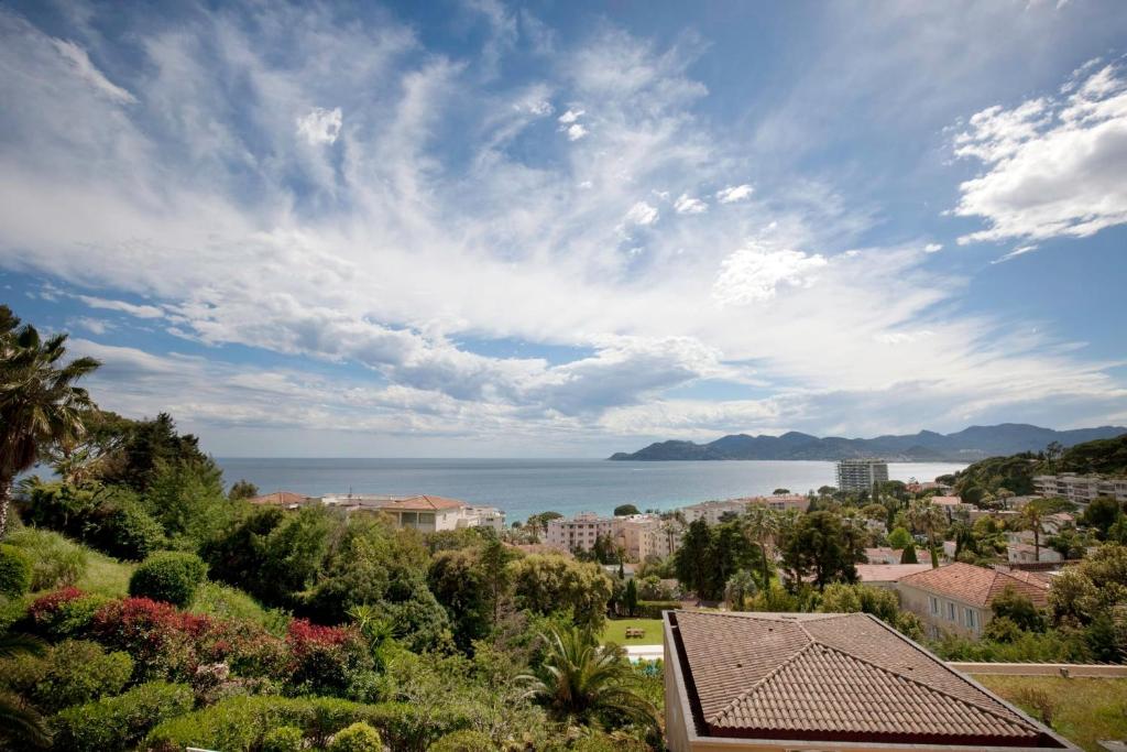 Charming Flat With Terrace Sea View And Swimming Pool In Cannes - Welkeys - Le Cannet
