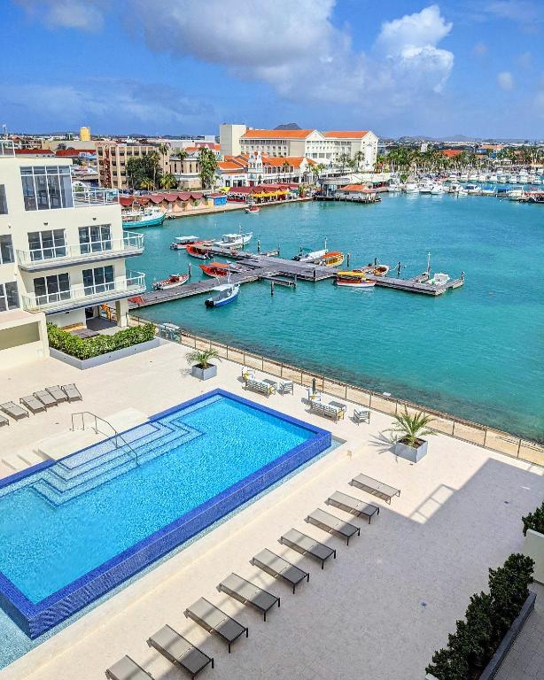 Luxury Condo With Infinity Pool & Ocean View - Aruba
