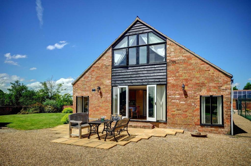 East Green Farm Cottages - The Dairy - Southwold