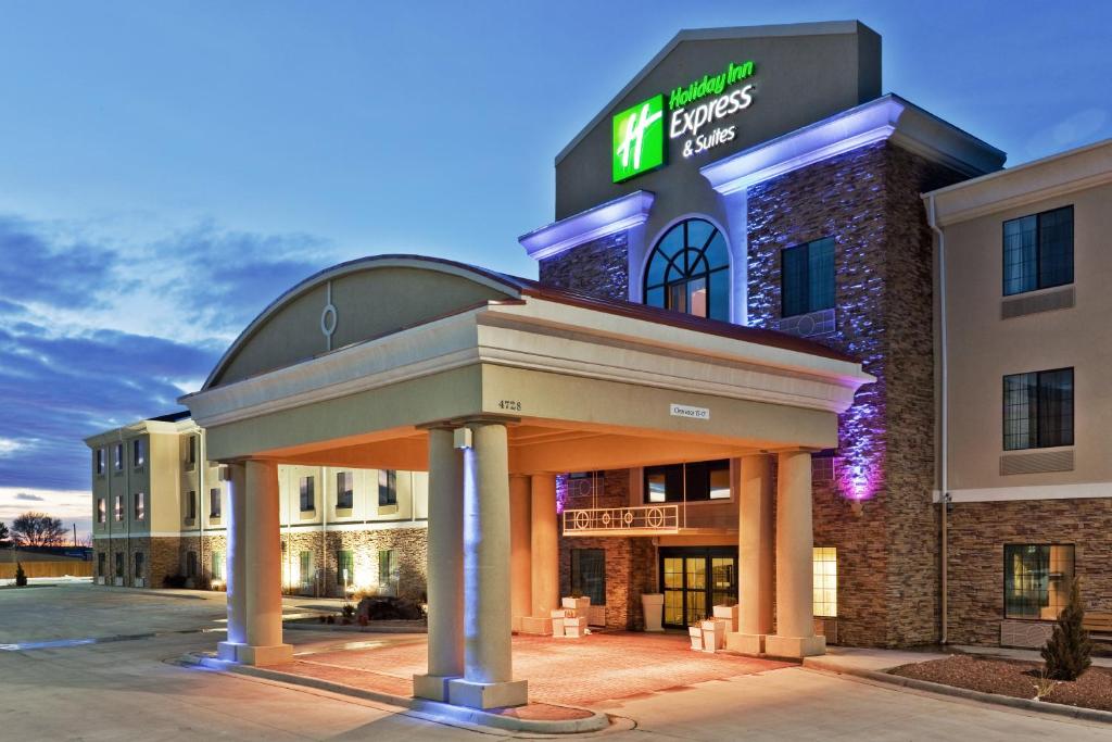 Holiday Inn Express & Suites Clovis, An Ihg Hotel - Clovis, NM