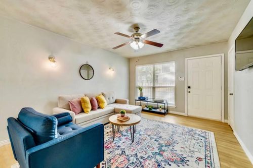 Greenland Hills Dallas airbnb, hotels and vacation rentals