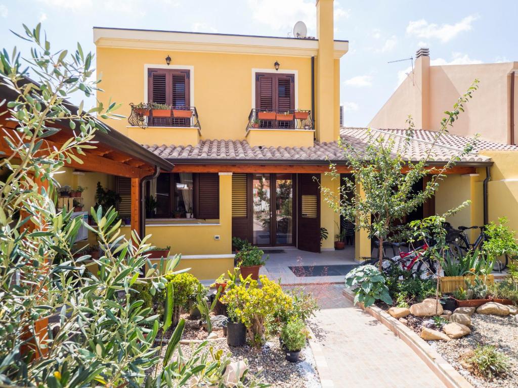 Casa Stile Campidanese A 1 Km Spiaggia Margine Rosso - Quartu Sant'Elena