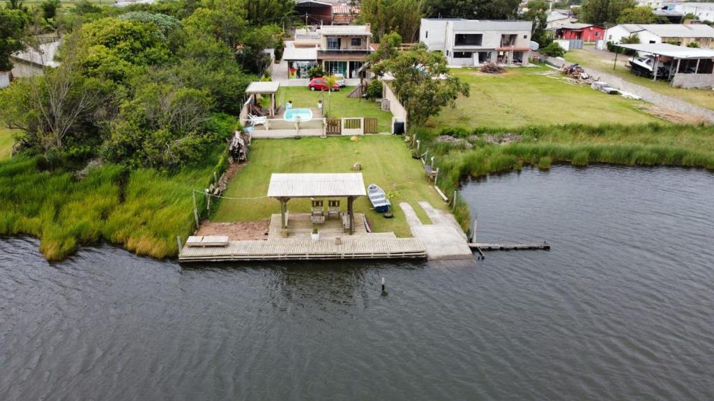 Casa Na Beira Da Lagoa Com Piscina E Rampa Para Embarcações - State of Rio Grande do Sul