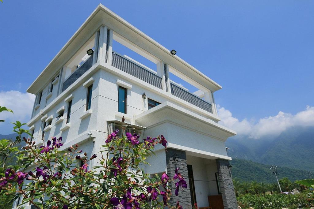 Gully Orchard Homestay - Hualien County