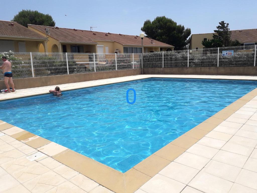Homerez - 300 M Away From The Beach! Beautiful House For 4 Ppl. With Shared Pool - Narbonne