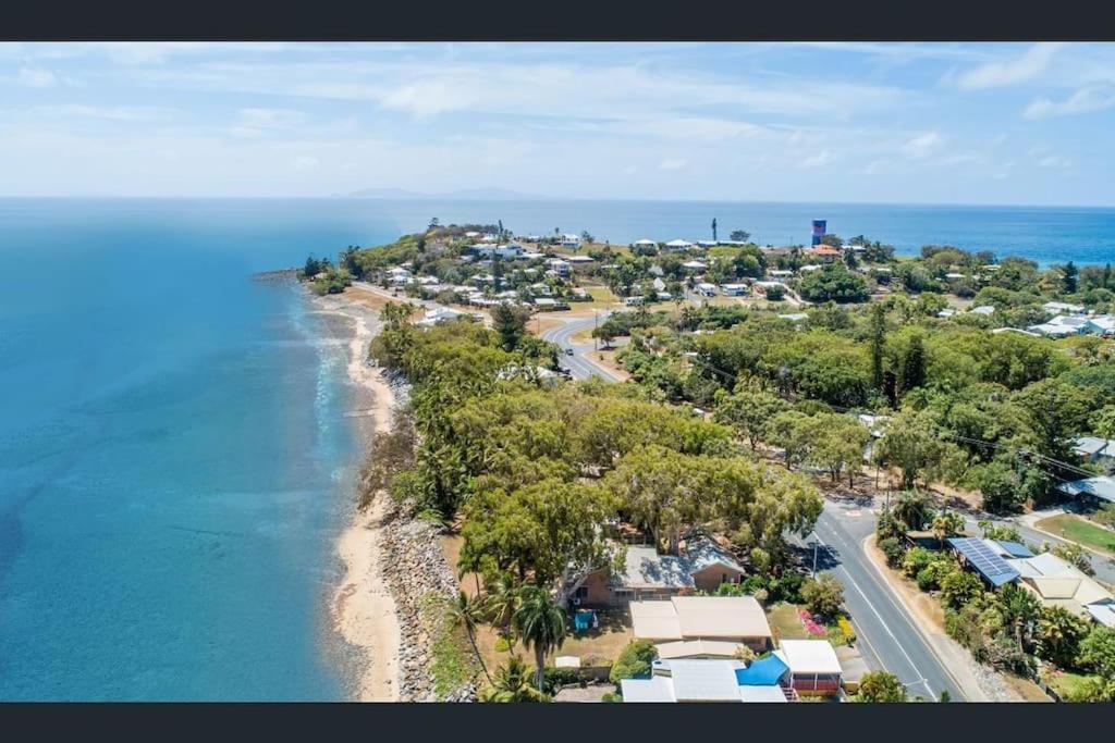 Ocean Breezes With Leafy View With Wi-fi & Netflix - Mackay