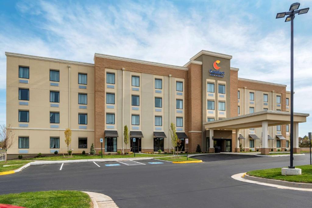 Comfort Inn & Suites - Strasburg, VA