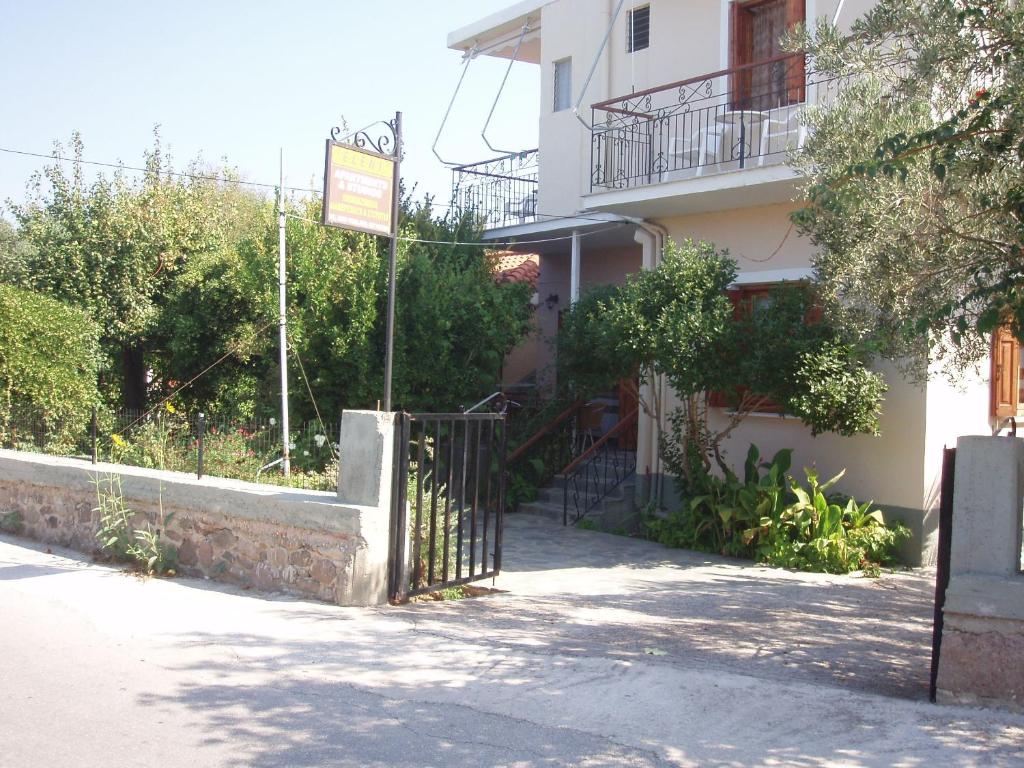 Eleni Studios & Apartments - Görögország