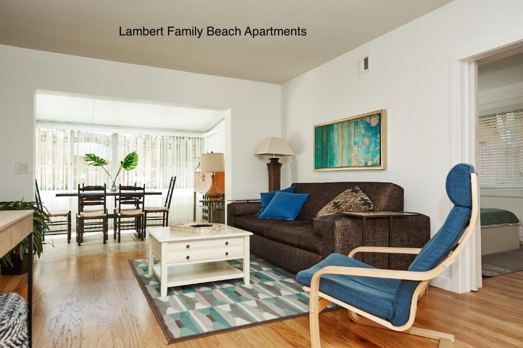 3 bedrooms apartment step from the beach - Tamarac