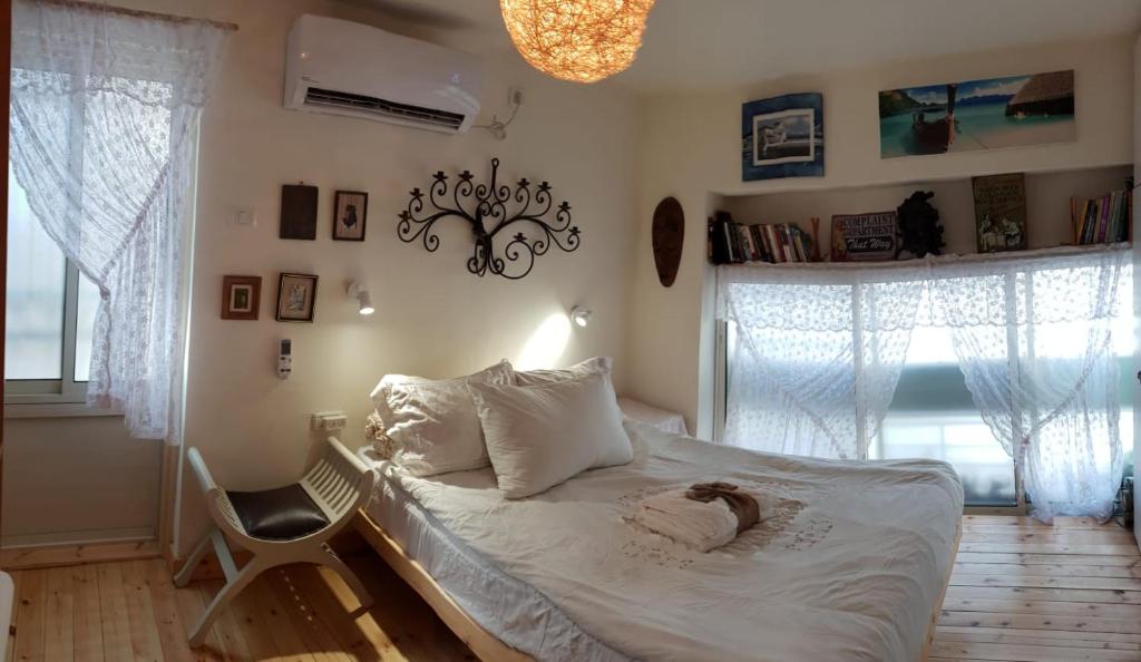 Studio Apt Great Location Heart Of Downtown District - Israel