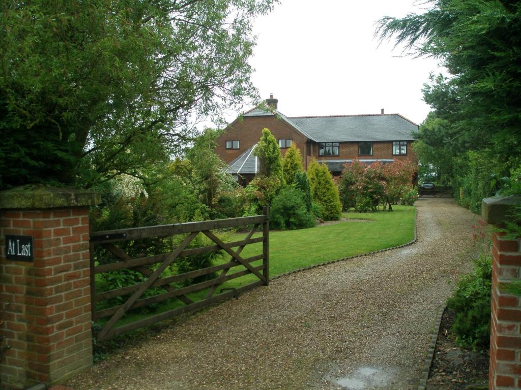 At Last Bed & Breakfast - Lincolnshire
