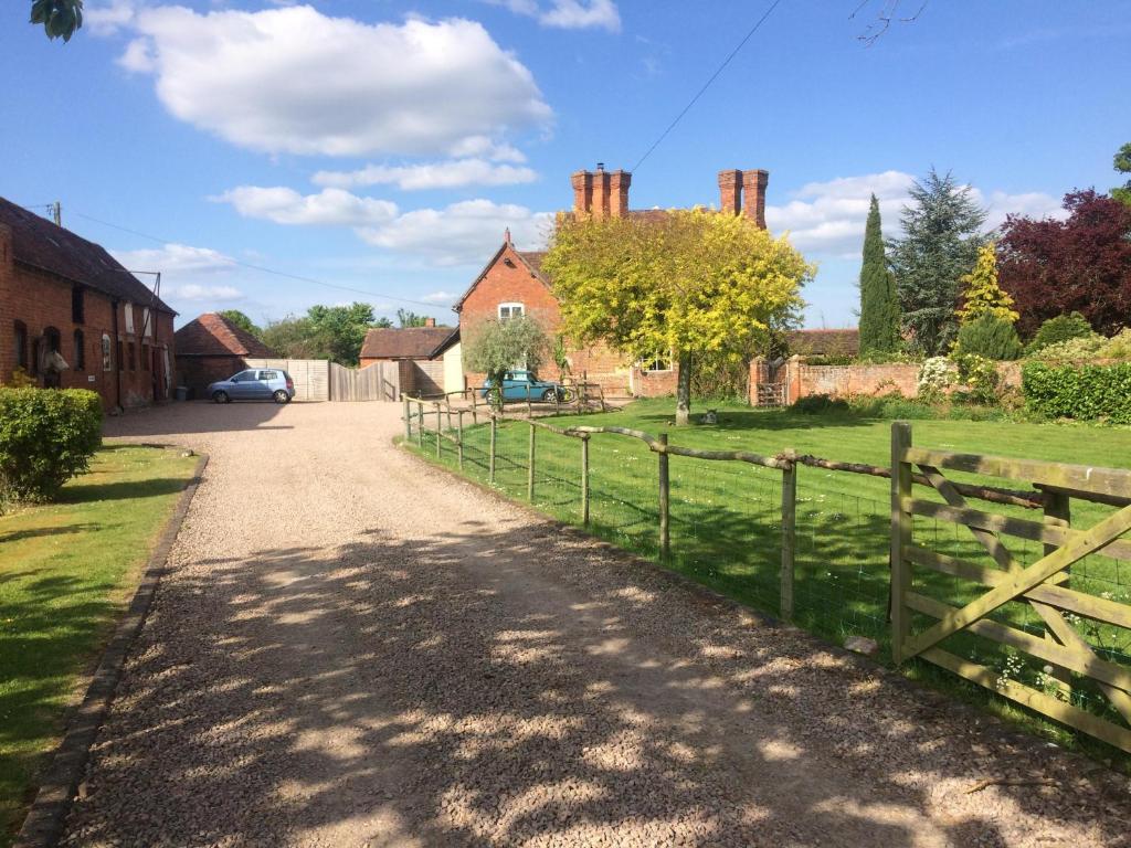 Gilberts End Farm - Worcestershire