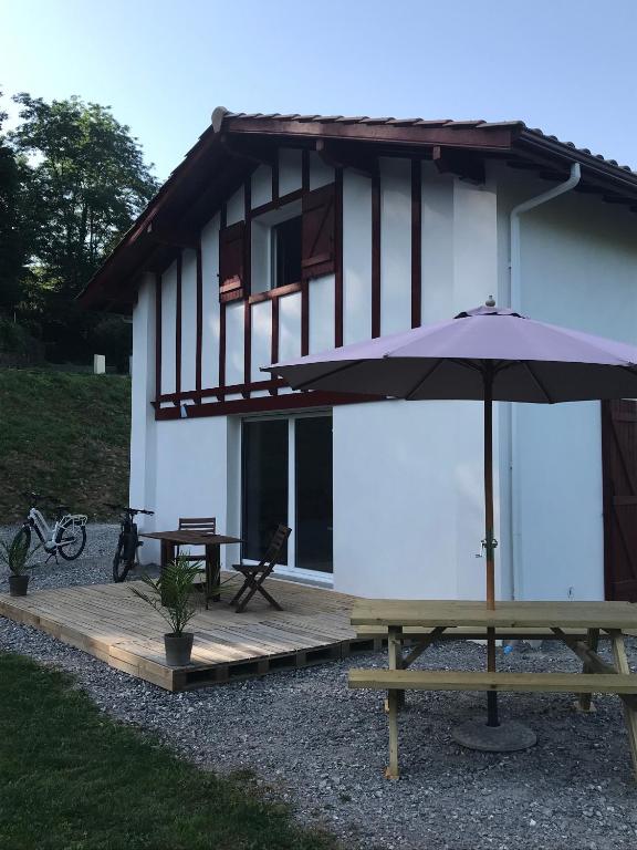 Camp Basque // Maison Erribera // Bidarray - Pyrénées-Atlantiques