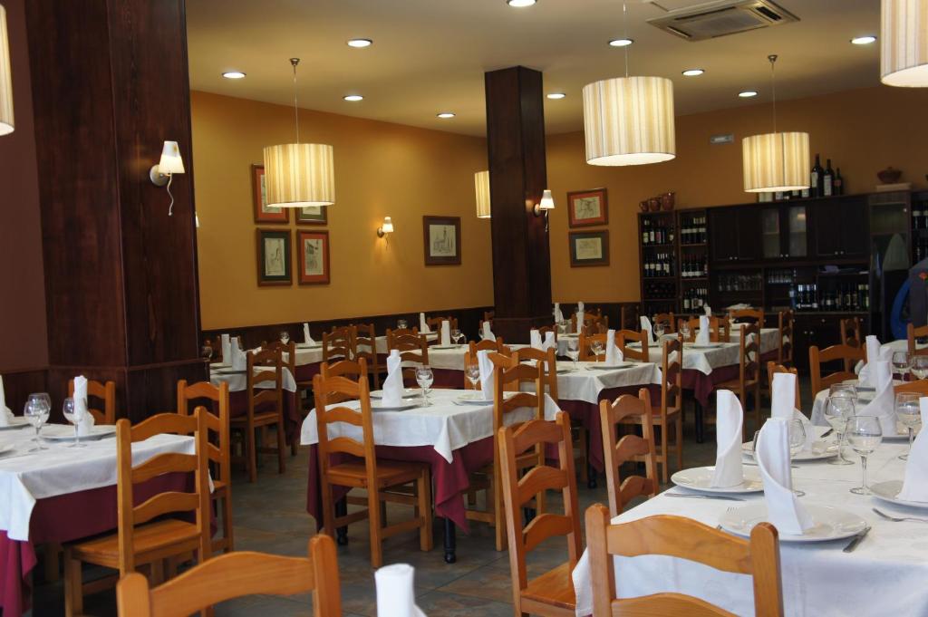 Hostal Restaurante Alarico - Allariz