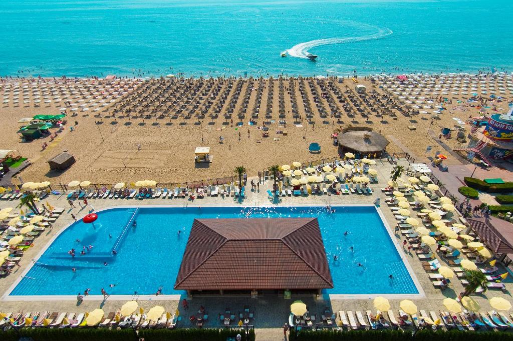 Admiral Hotel - Ultra All Inclusive & Private Beach - Varna