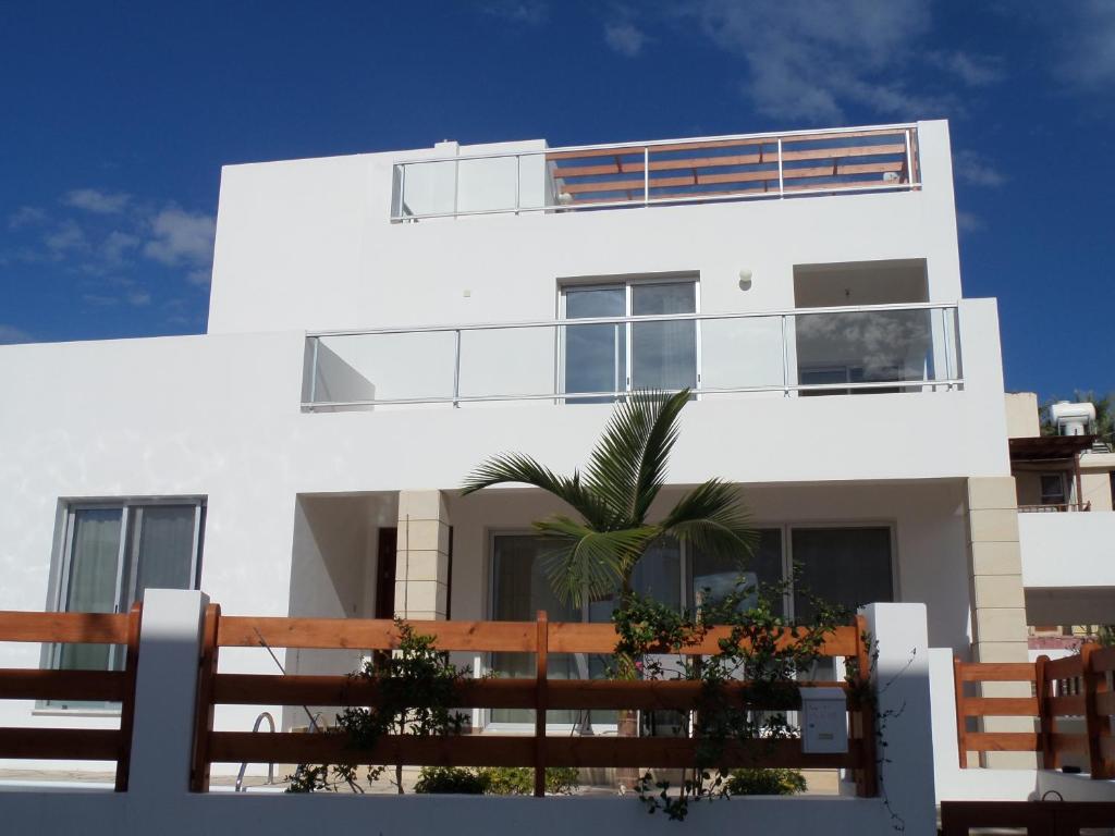 Modern villa, 4 bedrooms, private pool, close to Coral bay strip - Пейя