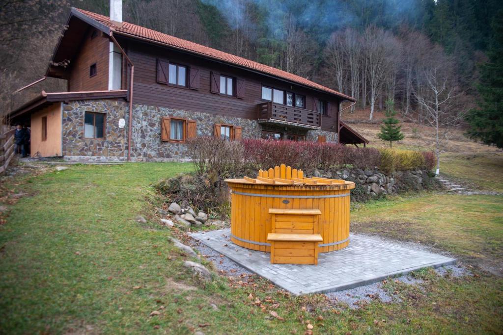 3a Guest House - Romania
