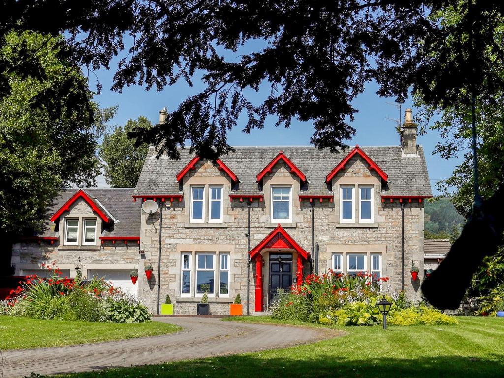 Roseburn, Pet Friendly, Luxury Holiday Cottage In Pitlochry - Blair Atholl