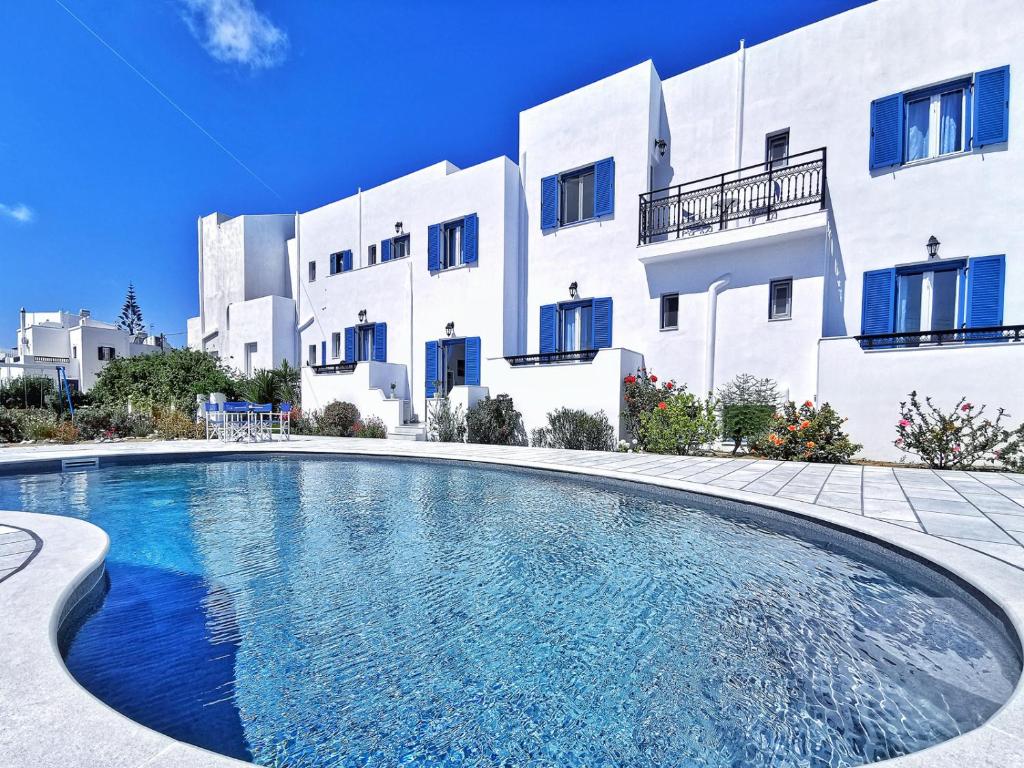 Ikaros Studios & Apartments - Naxos