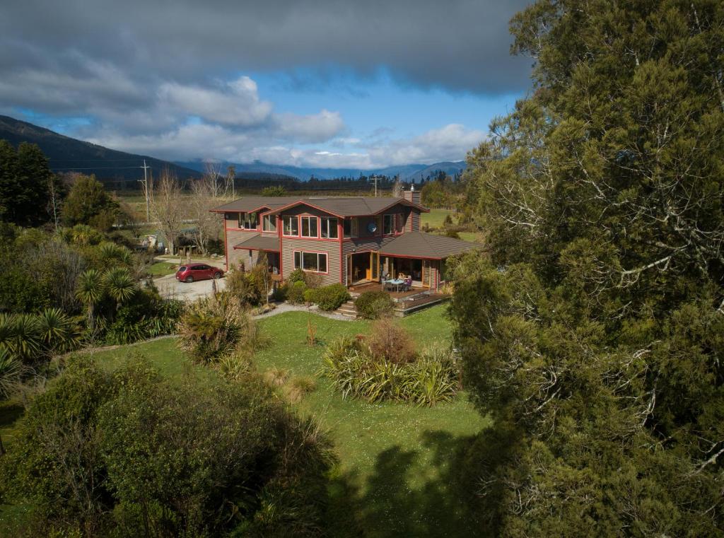 Paramata Lodge - Ross, New Zealand