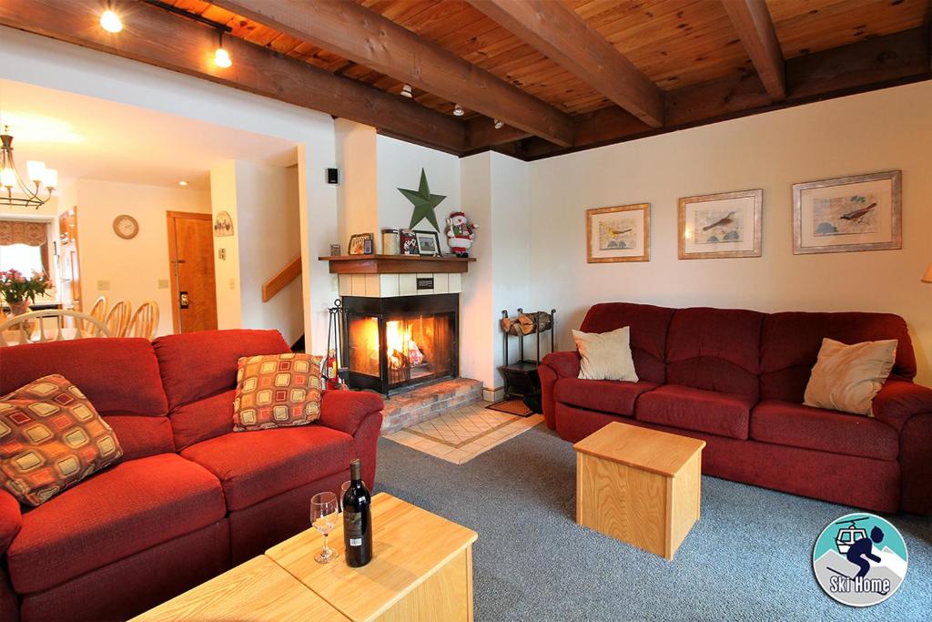 Cozy One Bedroom Edgemont A1 Condo On The Shuttle Route & Ski Back Trail - Vermont