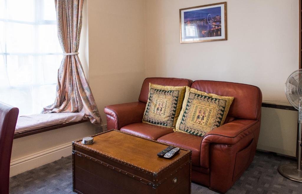 Town Centre Apartment - Warwick