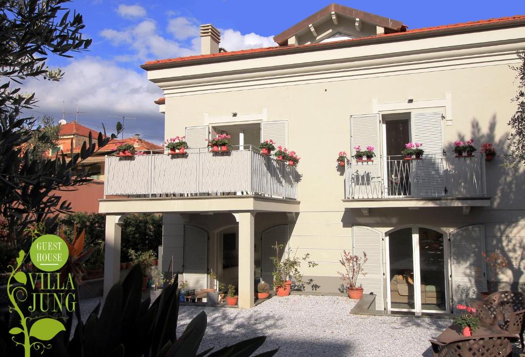 Guesthouse Villa Jung - Vallecrosia