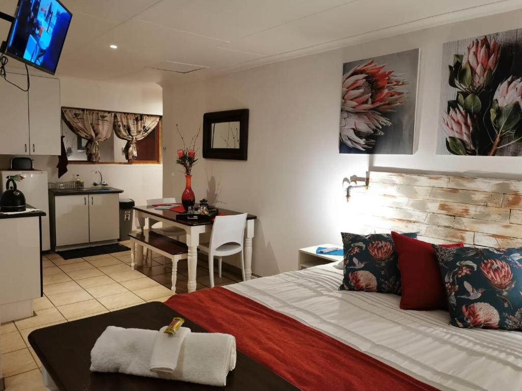 King Protea Self Catering Accommodation In Erasmuskloof, Pretoria East - Pretória