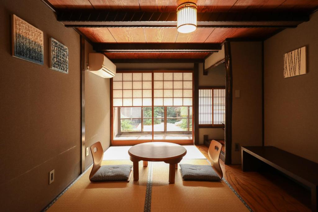 Yuurakuan - Awagami Guesthouse - Kioto